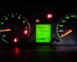 Как сбросить ошибку Check на «Ладе Гранте» с помощью бортового компьютера: инструкция