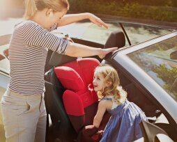 Правила перевозки детей в такси в 2021 году: требования и рекомендации