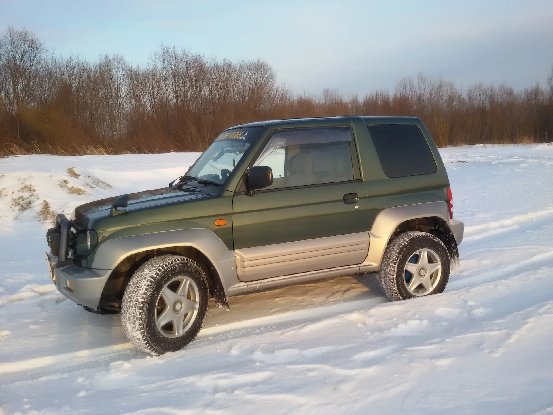 Mitsubishi Pajero Mini
