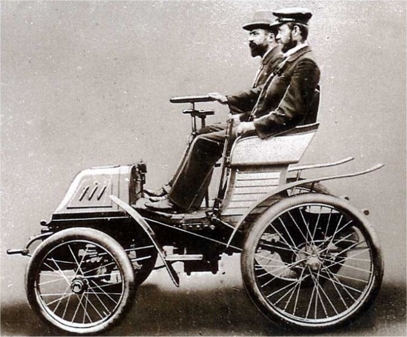 Первый автомобиль Horch модель 4/5PS