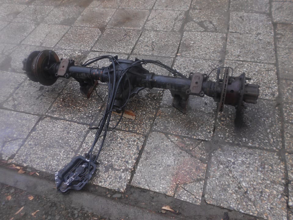 Какое масло заливается в задний мост Фольксваген Крафтер