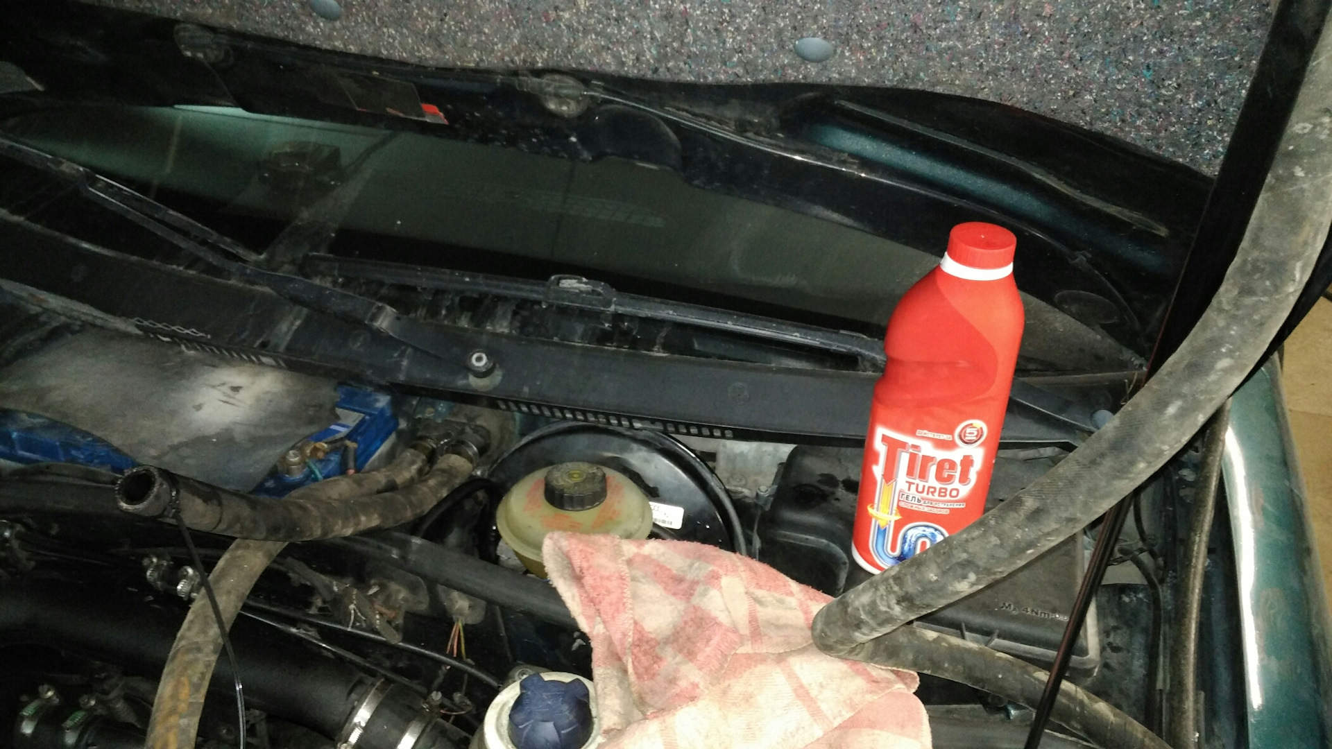 Промыть радиатор печки Ауди А4