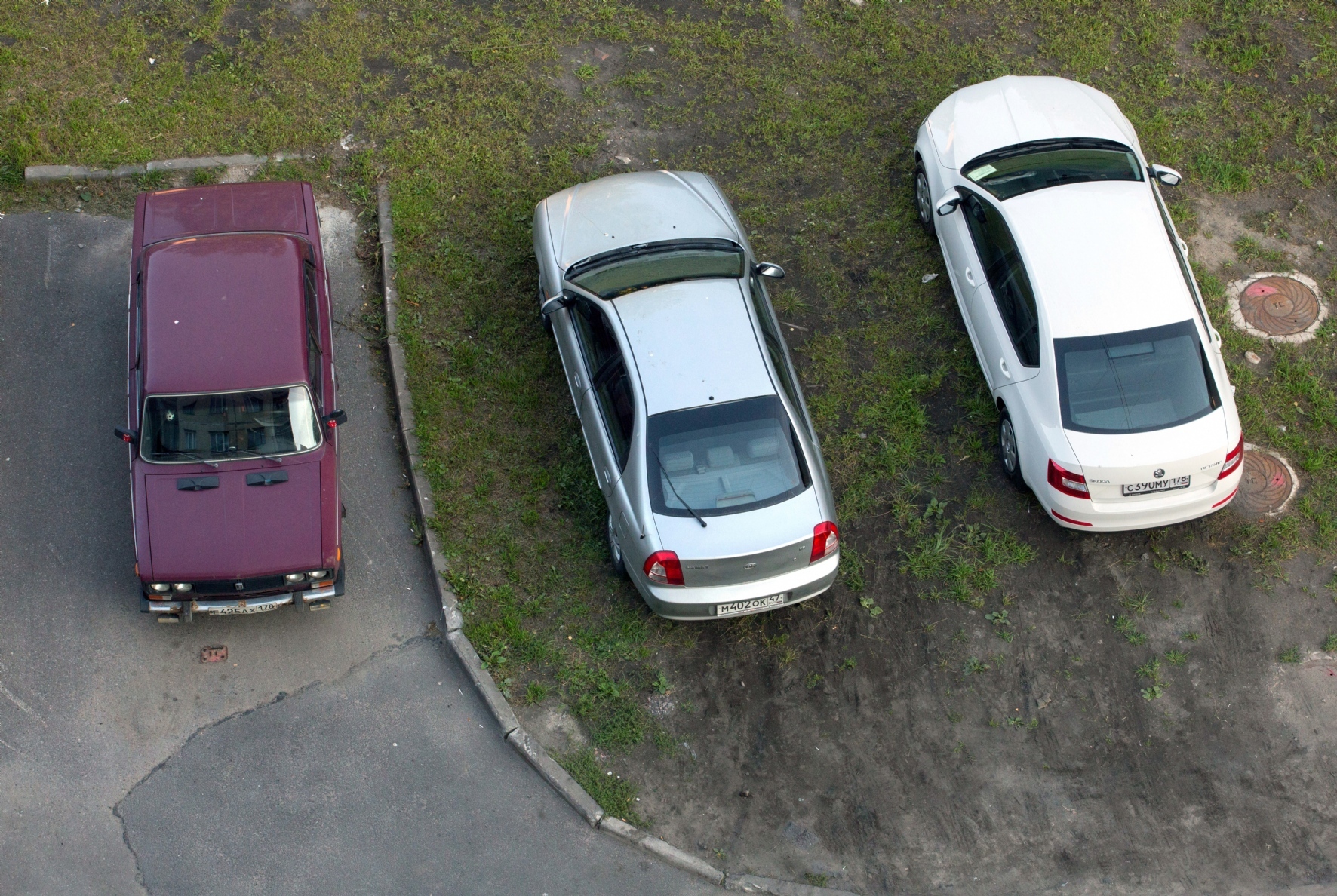 Обжалование штрафа за парковку на газоне