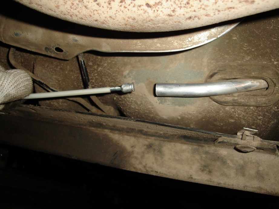 Замена тросика ручника Фольксваген Бора