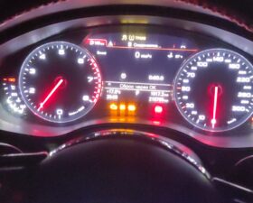 Здравствуйте.Загораеться такие значки как епс АБС тпмс стояночный тормоз.Потом я глушу машину снова запускаю ошибок нет так может и неделю ехать но потом снова появляються Здравствуйте.Загораеться такие значки как епс АБС тпмс стояночный тормоз.Потом я глушу машину снова запускаю ошибок нет так может и неделю ехать но потом снова появляються