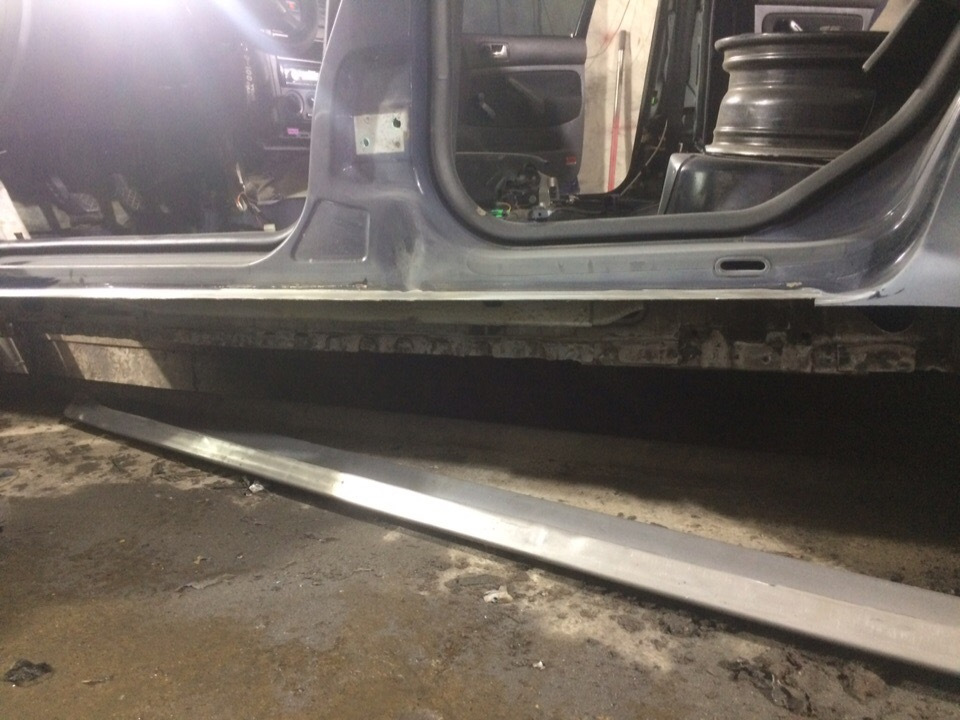 Замена порогов Volkswagen Bora